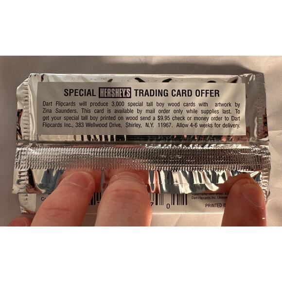 Hershey's Chocolate Dart Trading Cards (1) Sealed 8 Card Pack Collector Series - Picture 3 of 3